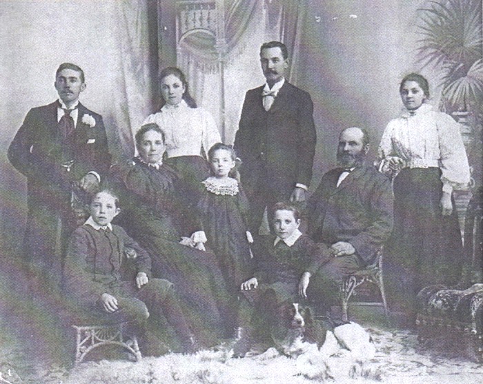 1895
