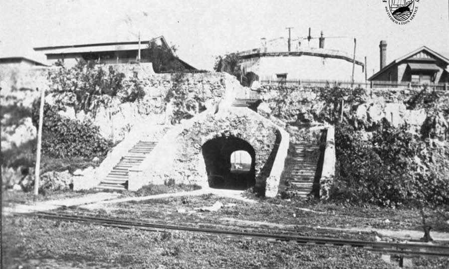 roundhouse