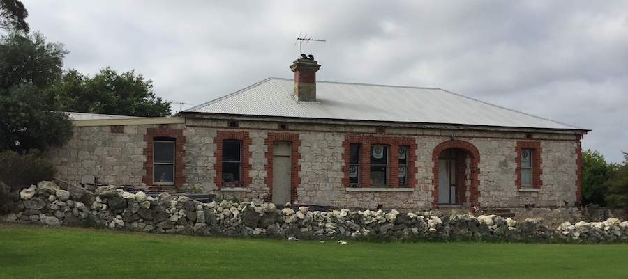 barnett house