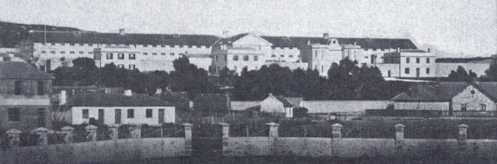 CE2