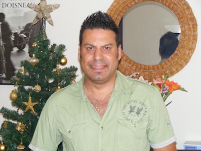 File:Freotopia clubs freoworkers images staff Leon.jpg