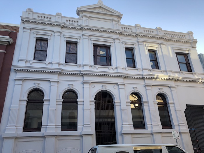 5 Pakenham
