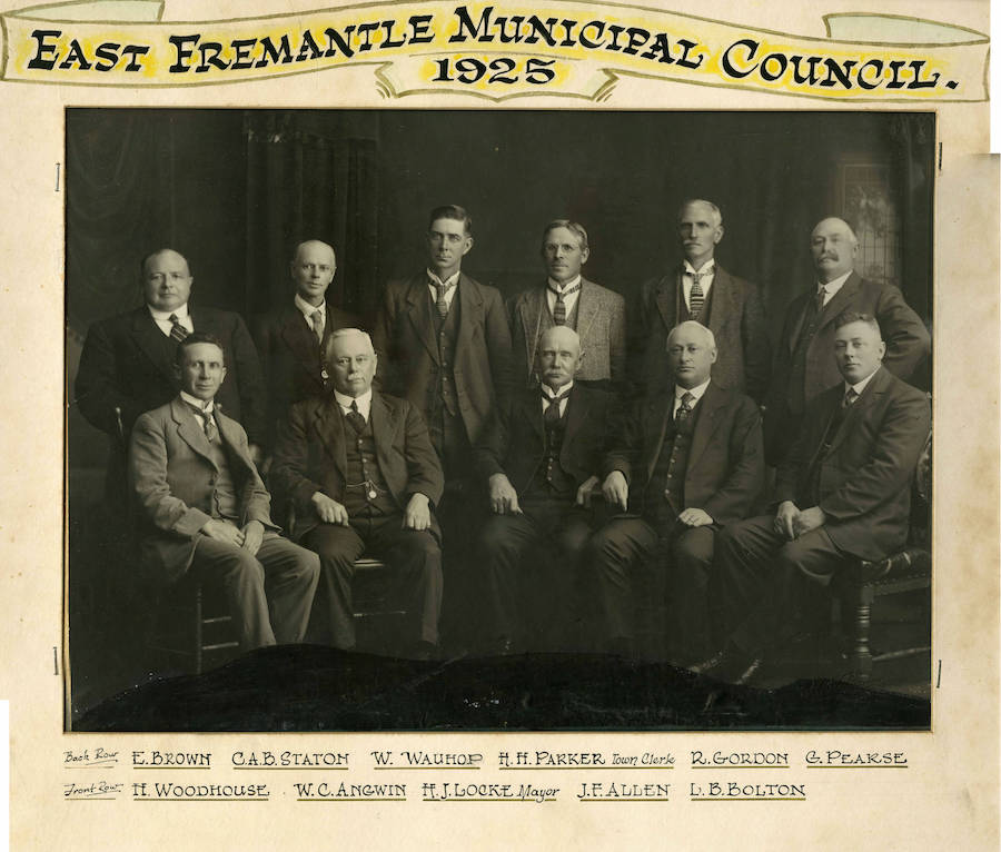 east council 1925
