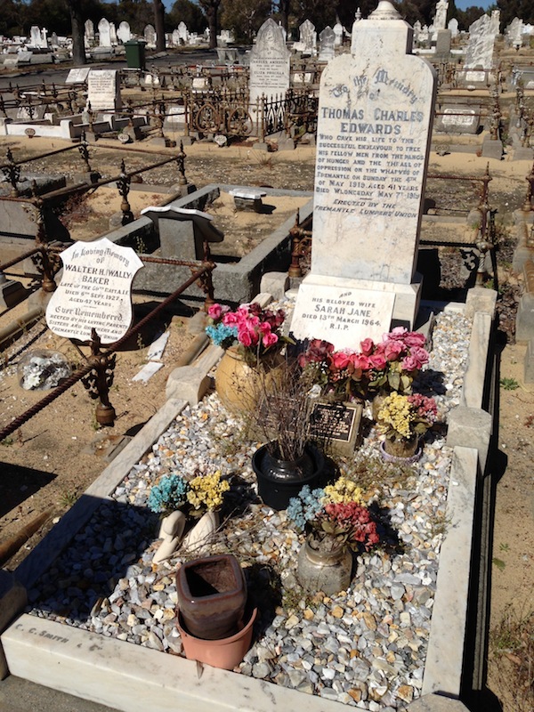 File:Freotopia clubs freoworkers images graves Edwards1.jpg
