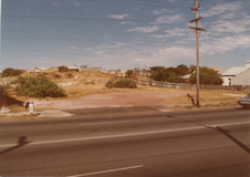 Vacant block next to antique shop