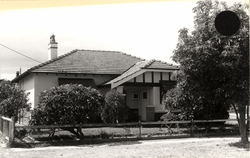 No. 44, cnr Lloyd Street