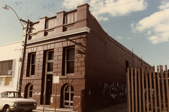 1980