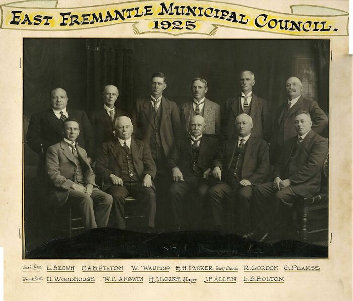 east council 1925