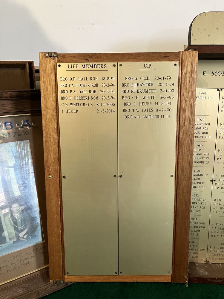 File:Philippson Honour Board left.jpeg