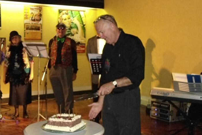 Don 64 cake